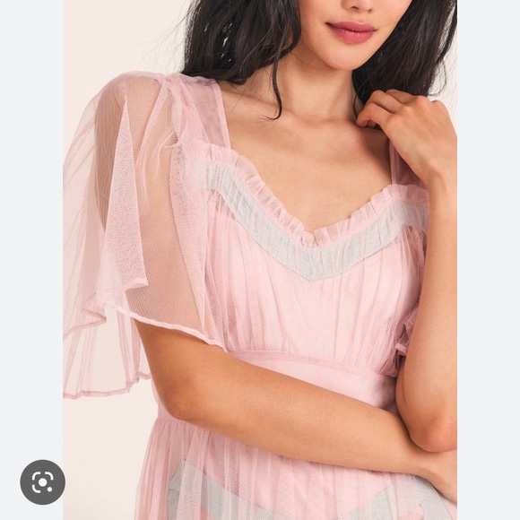 Loveshackfancy Hensley gown 2 - Picture 6 of 8